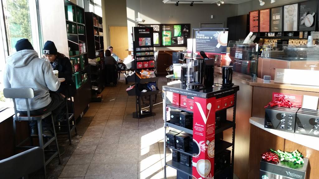 Starbucks | cafe | 4895 West Chester Pike, Newtown Square, PA 19073, USA | 6103534951 OR +1 610-353-4951