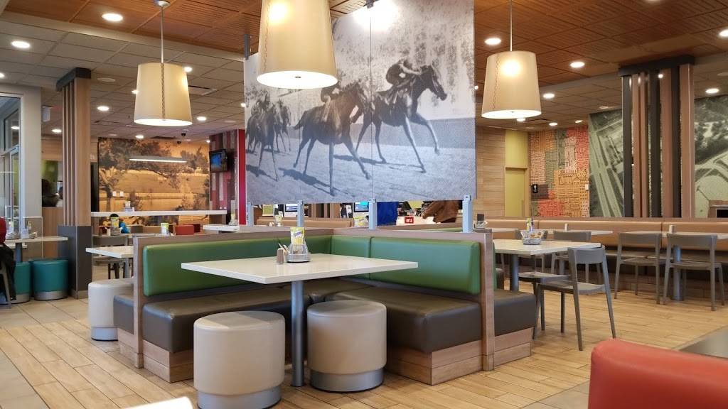 McDonalds | cafe | 2359 Richmond Rd, Lexington, KY 40502, USA | 8592667816 OR +1 859-266-7816