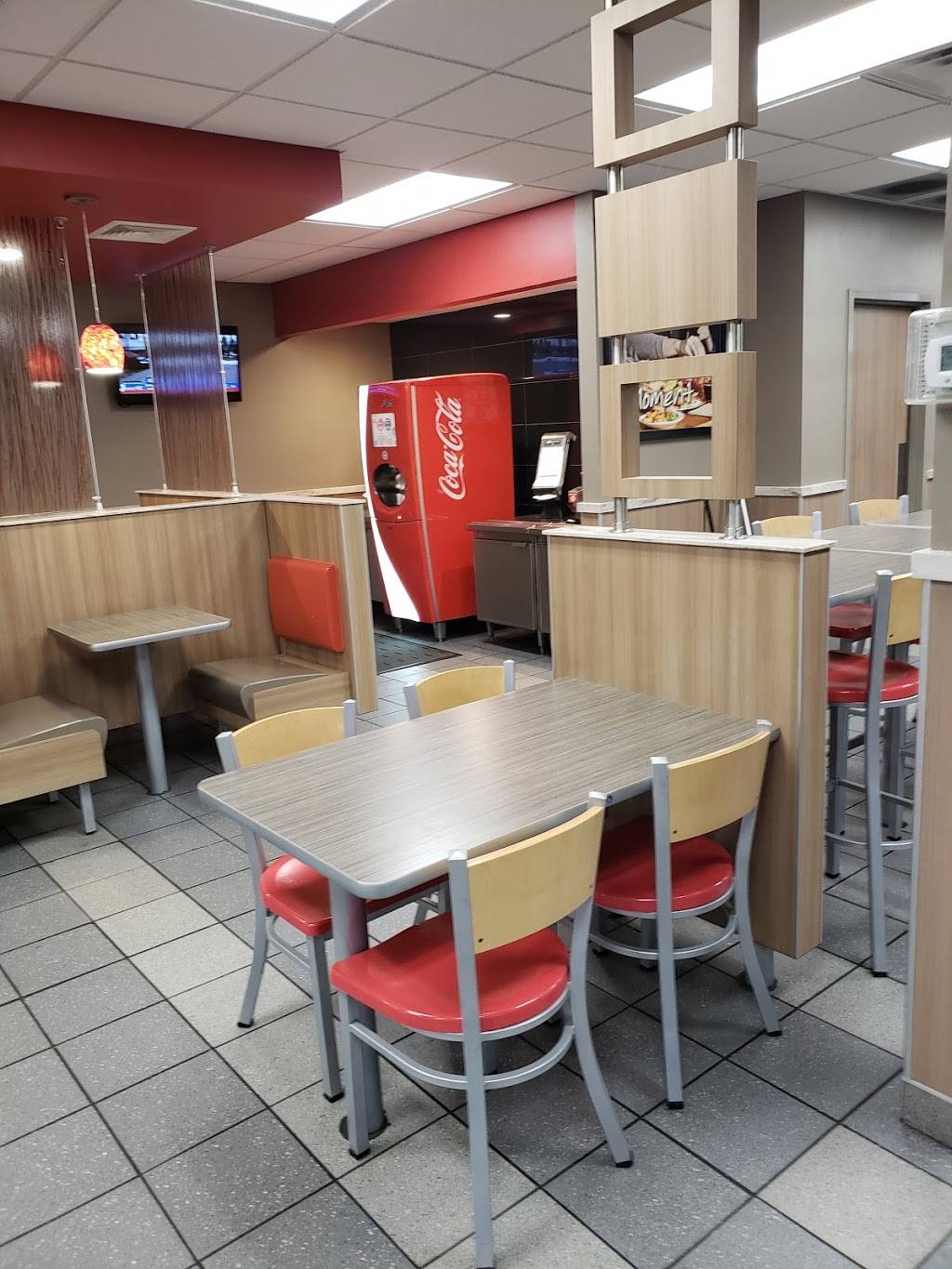 Burger King | restaurant | 36 NJ-17, Rutherford, NJ 07070, USA | 2018961725 OR +1 201-896-1725