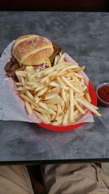 Righteous Burger | restaurant | 3166 Olive Hwy, Oroville, CA 95966, USA | 5305320692 OR +1 530-532-0692