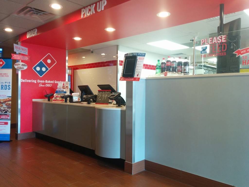 Dominos Pizza | meal delivery | 330 N Wahsatch Ave, Colorado Springs, CO 80903, USA | 7194448888 OR +1 719-444-8888
