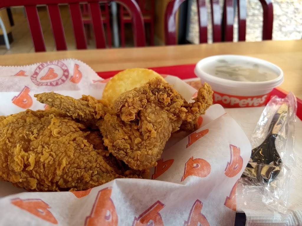 Popeyes Louisiana Kitchen | restaurant | 6233 Northwest Expy, Oklahoma City, OK 73132, USA | 4057224830 OR +1 405-722-4830