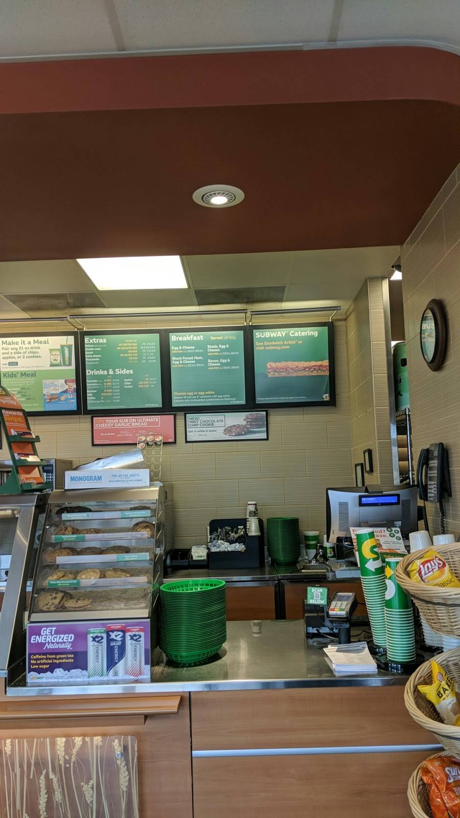 Subway | restaurant | 613 N 2nd St, Booneville, MS 38829, USA | 6627285004 OR +1 662-728-5004