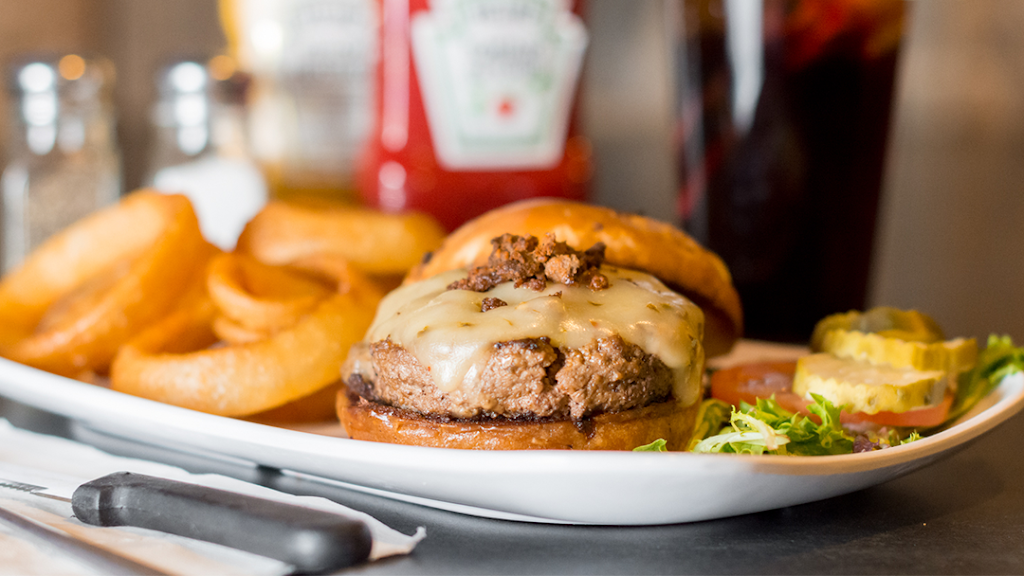 Jerseys Bar & Grill | restaurant | 6449 Concord Blvd, Inver Grove Heights, MN 55076, USA | 6514554561 OR +1 651-455-4561