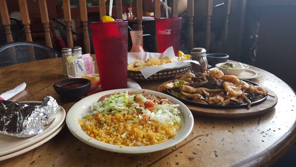 La Cazuela | restaurant | 1401 E Fortification St, Jackson, MS 39202, USA | 6013533014 OR +1 601-353-3014