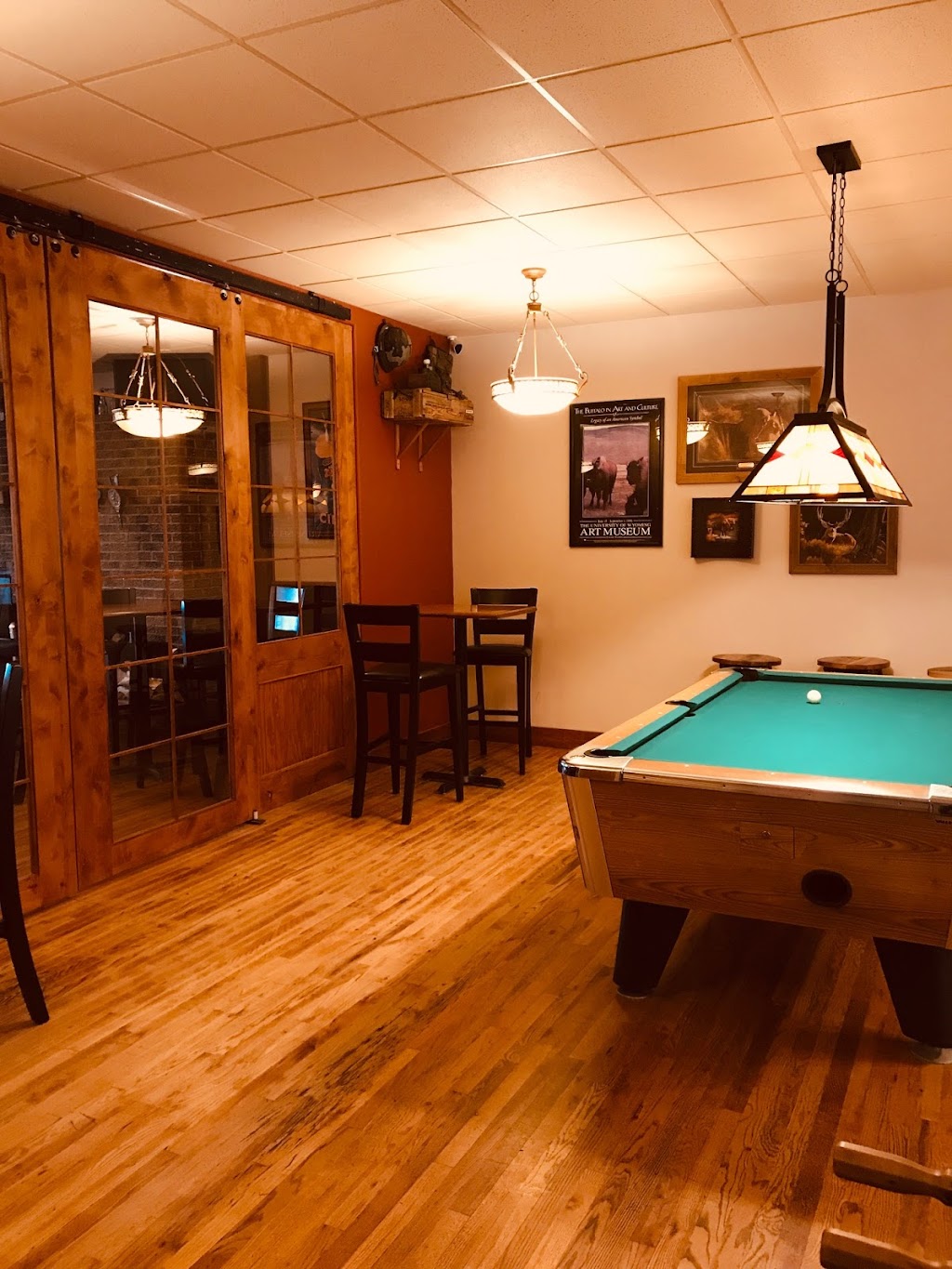 The Divide Restaurant & Lounge | restaurant | 520 McCaffrey Ave, Encampment, WY 82325, USA | 3073275064 OR +1 307-327-5064