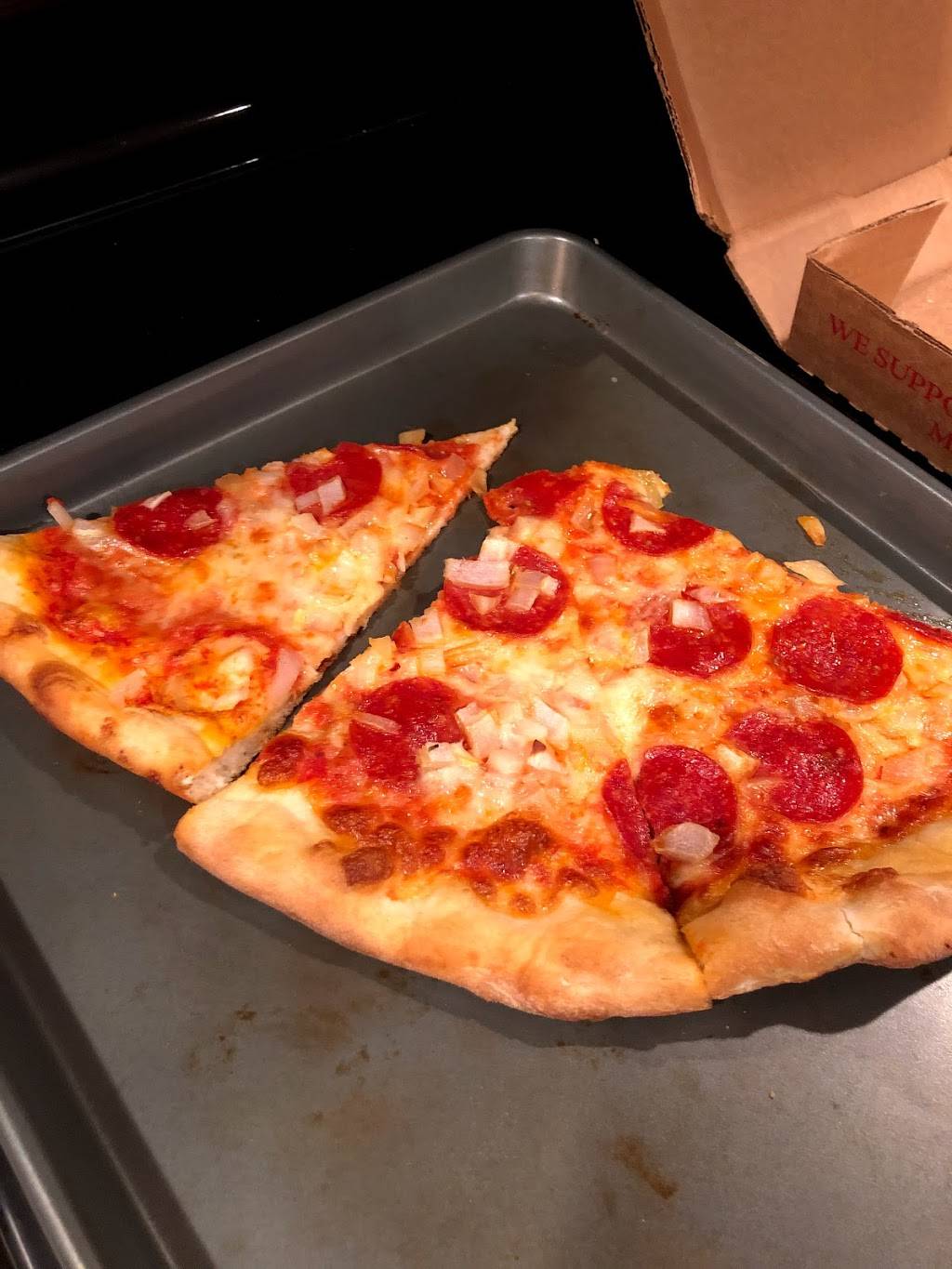 Junior’s Pizza Plus | restaurant | 13212 E Colonial Dr, Orlando, FL 32826, USA | 4073800770 OR +1 407-380-0770