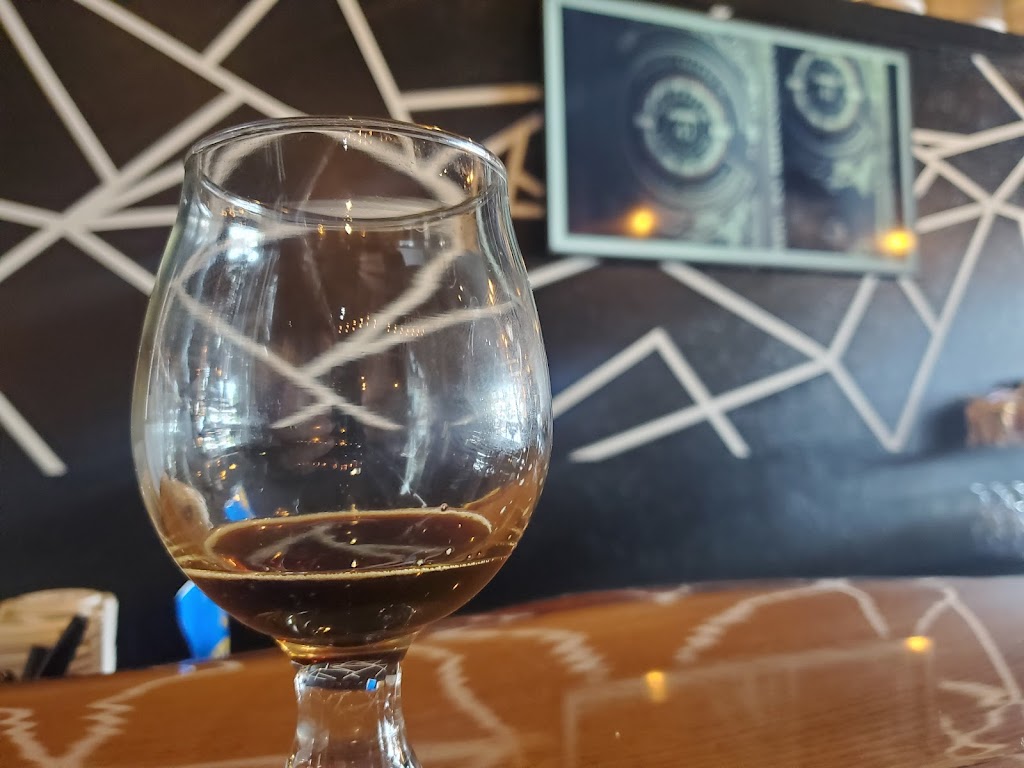 Bare Bones Brewery Menasha Taproom | restaurant | 226 Main St, Menasha, WI 54952, USA | 9207448045 OR +1 920-744-8045