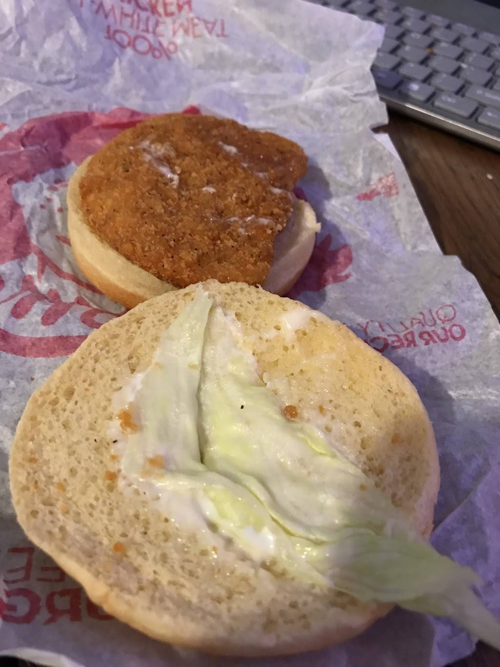 Wendys | restaurant | 7050 Jog Rd, Lake Worth, FL 33467, USA | 5616413337 OR +1 561-641-3337