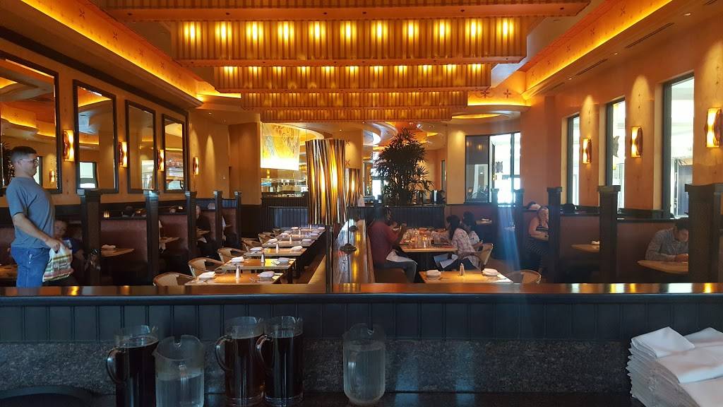 The Cheesecake Factory | restaurant | 6600 Topanga Canyon Blvd Ste 51, Canoga Park, CA 91303, USA | 8188839900 OR +1 818-883-9900