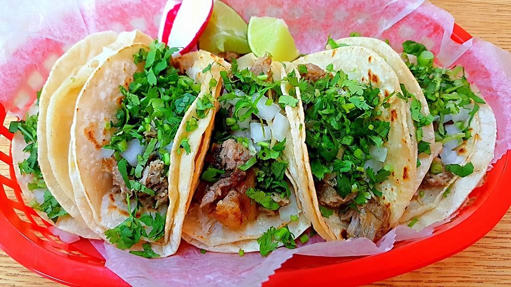 El Pique | restaurant | 805 N Dupont Rd, Wilmington, DE 19804, USA | 3026550659 OR +1 302-655-0659