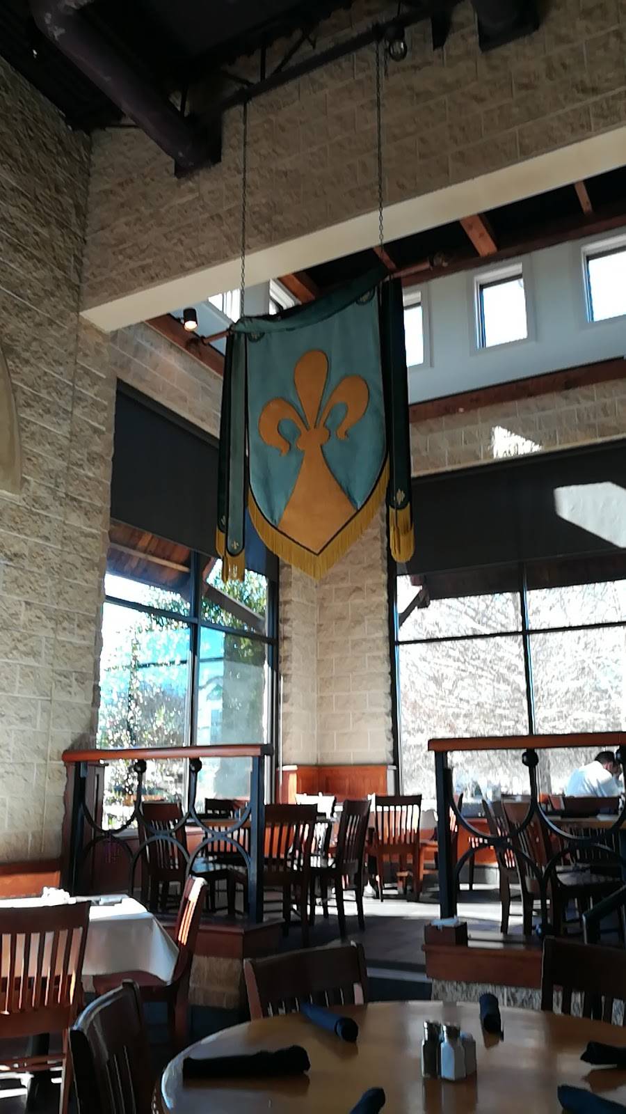 California Dreaming Restaurant | restaurant | 40 Beacon Dr, Greenville, SC 29615, USA | 8642349000 OR +1 864-234-9000