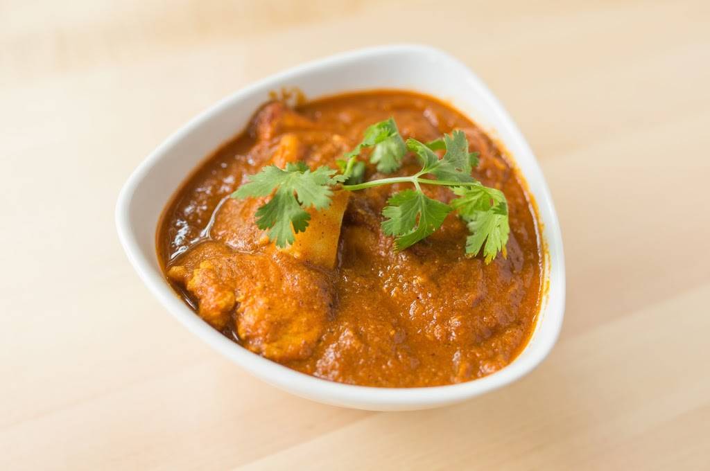 Curry On Fire indian Cuisine | restaurant | 1030 W Taylor St, Chicago, IL 60607, USA | 3126248888 OR +1 312-624-8888