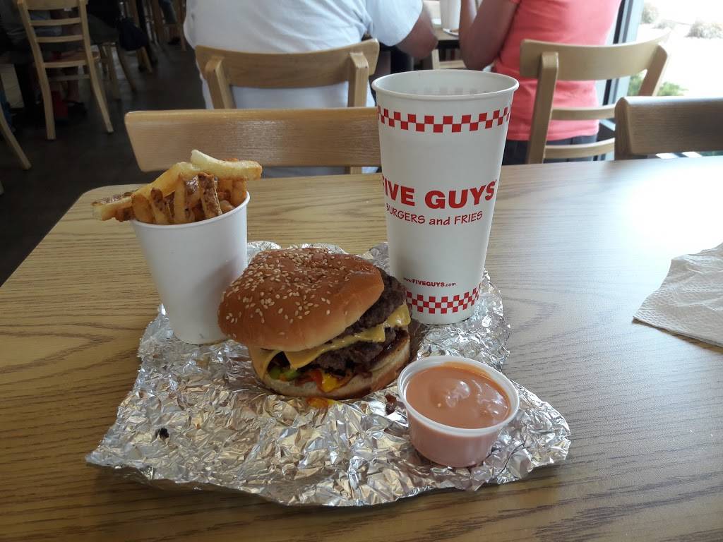 Five Guys | meal takeaway | 3167 E 3300 S, Salt Lake City, UT 84109, USA | 8014842480 OR +1 801-484-2480
