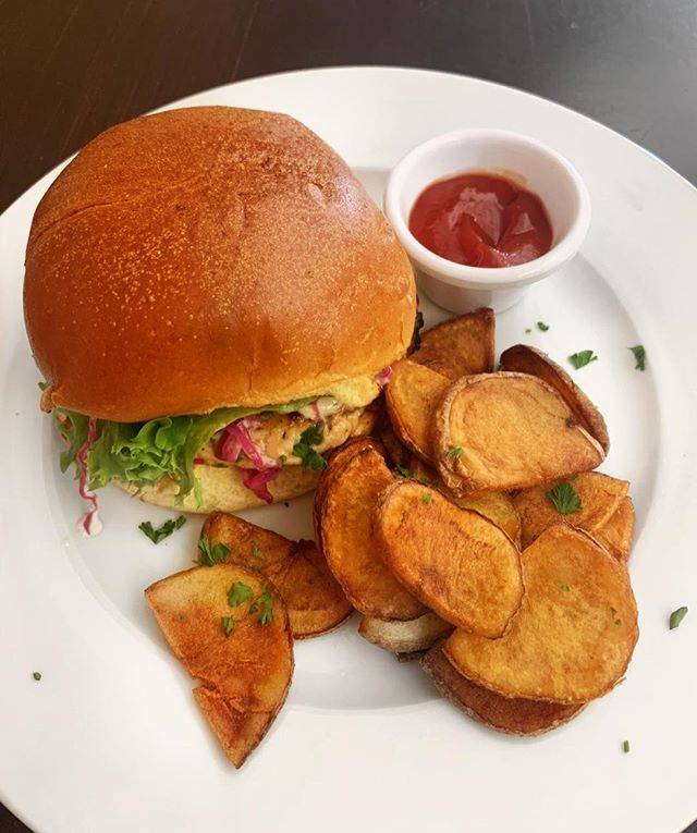 iNINE Bistro | restaurant | 53 Bruckner Blvd, The Bronx, NY 10454, USA | 9292659682 OR +1 929-265-9682