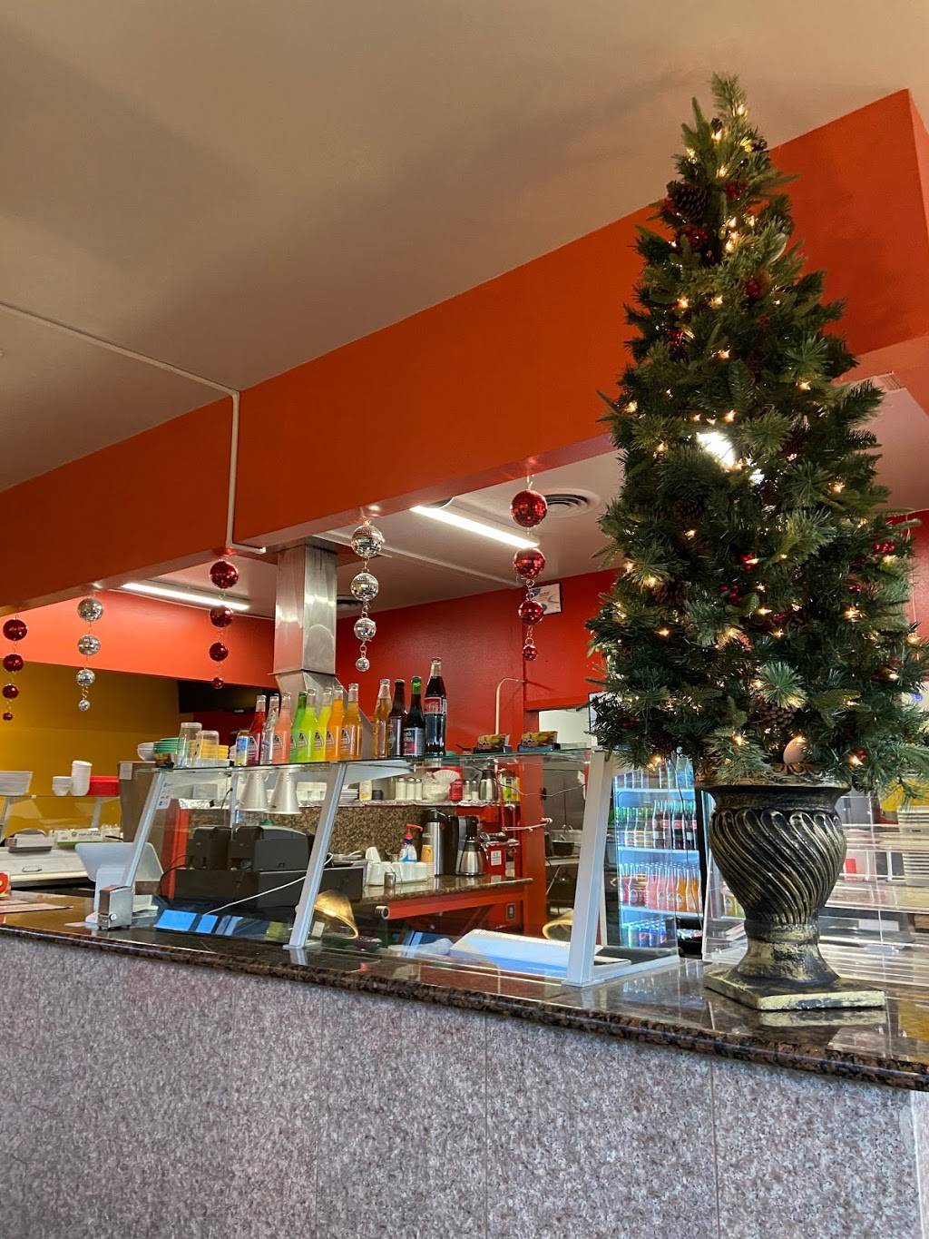 El Cerrito Taqueria and Cenaduria | restaurant | 3110 McKee Rd, San Jose, CA 95127, USA | 4082585292 OR +1 408-258-5292