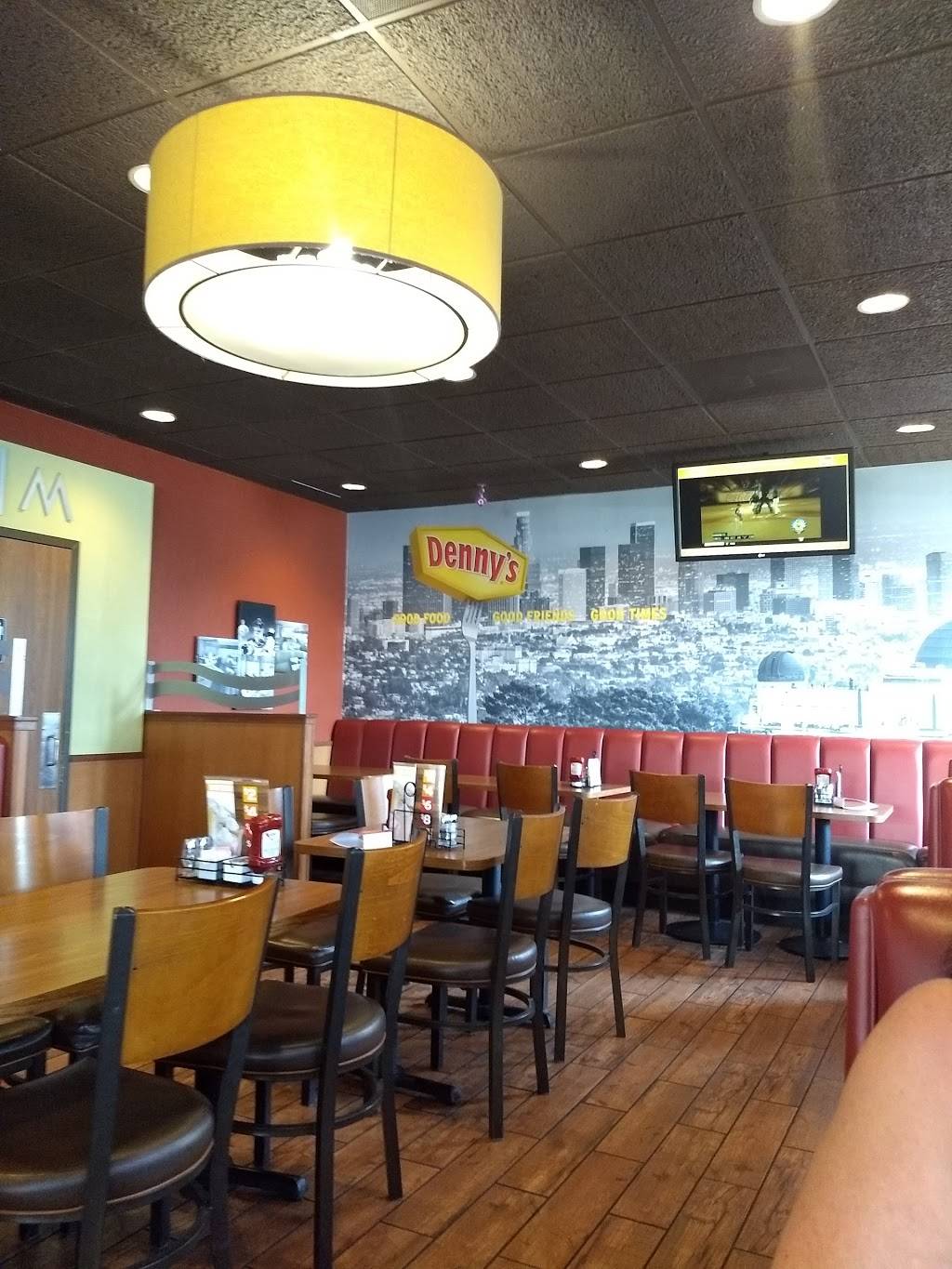 Dennys | restaurant | 17018 Devonshire St, Northridge, CA 91325, USA | 8183639400 OR +1 818-363-9400