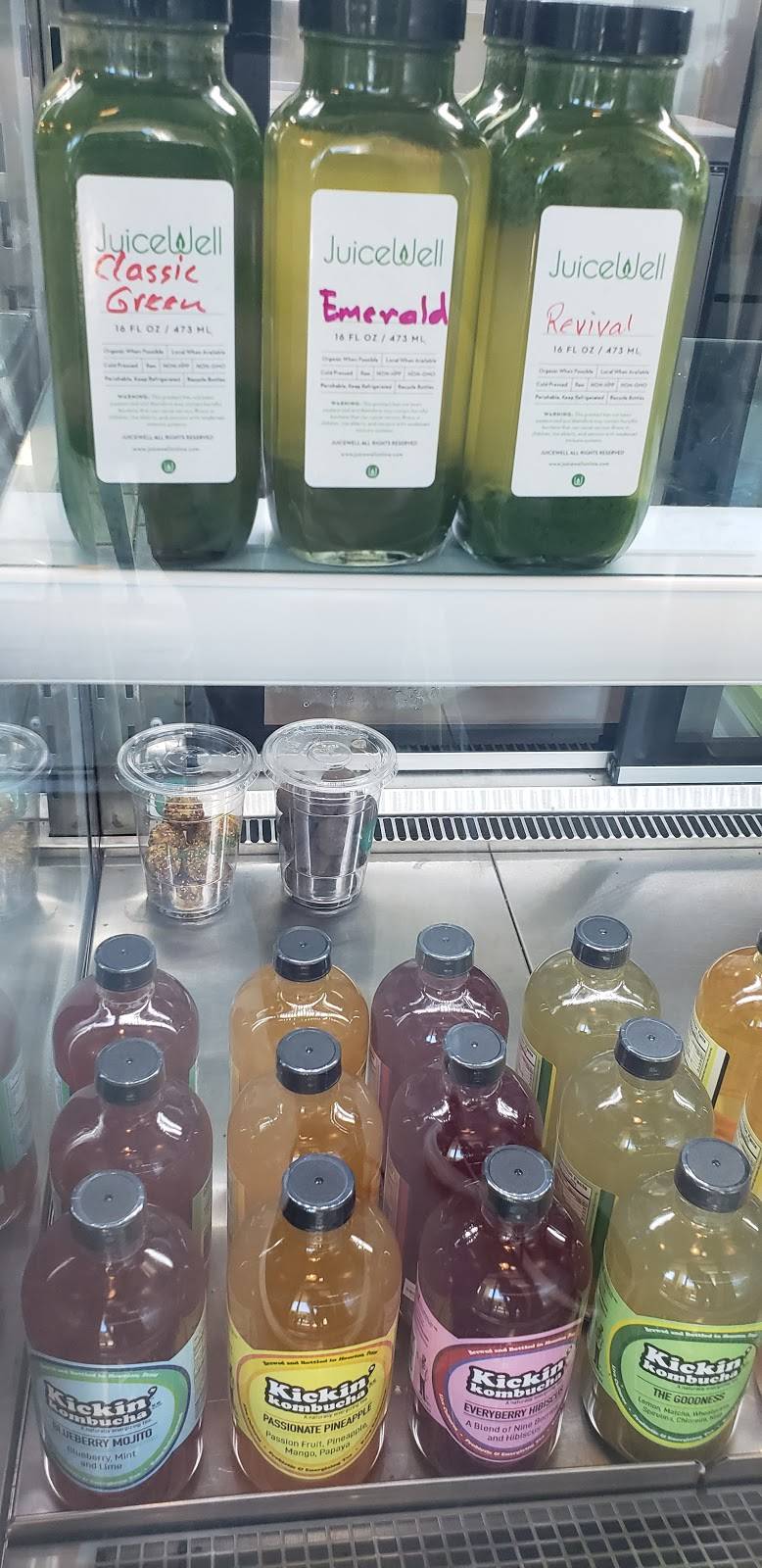 JuiceWell City Centre | restaurant | 797 Sorella Ct Suite 108, Houston, TX 77024, USA | 7133937866 OR +1 713-393-7866