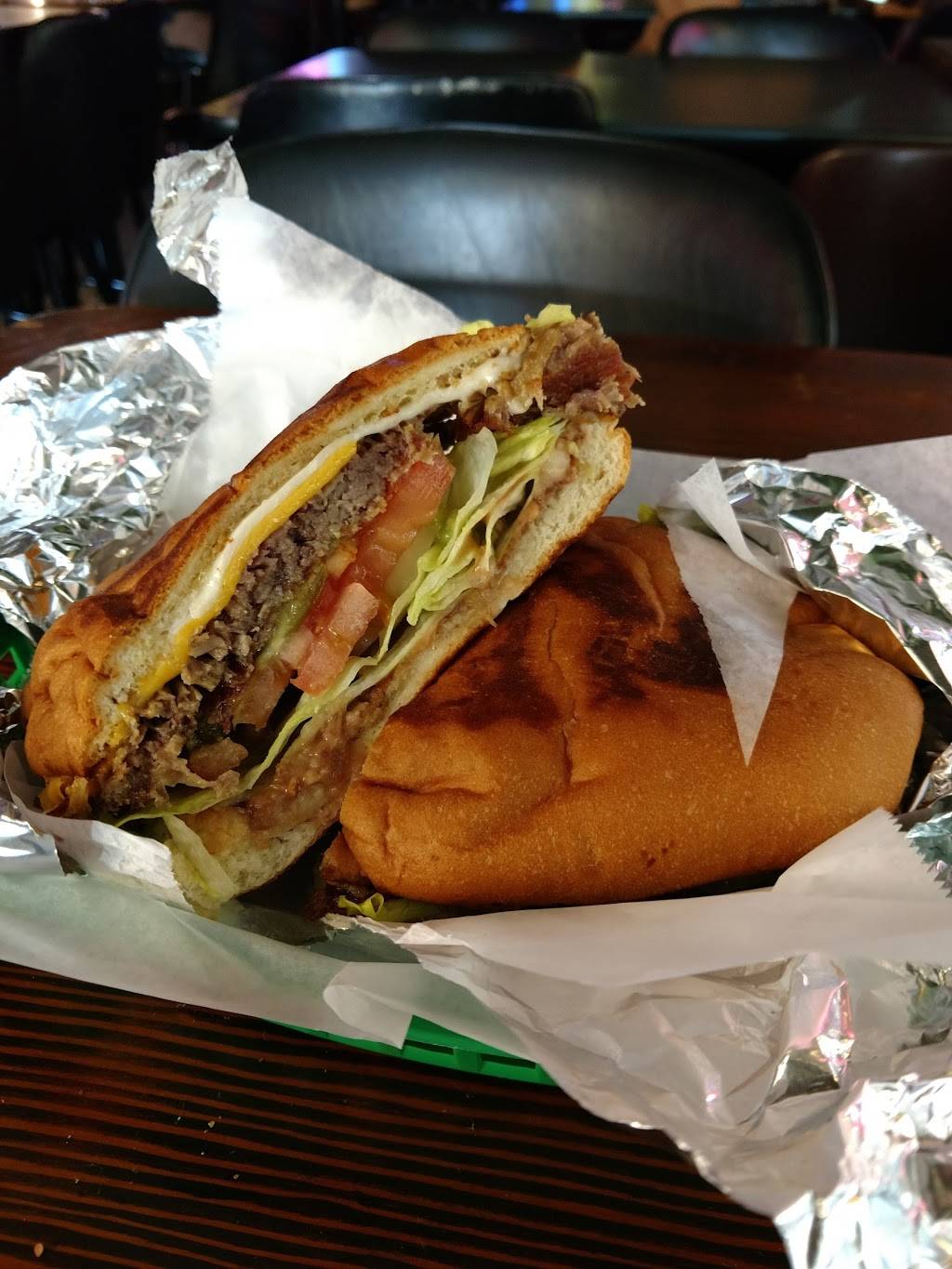 Antonios Nut House | night club | 321 California Ave, Palo Alto, CA 94306, USA | 6503212550 OR +1 650-321-2550