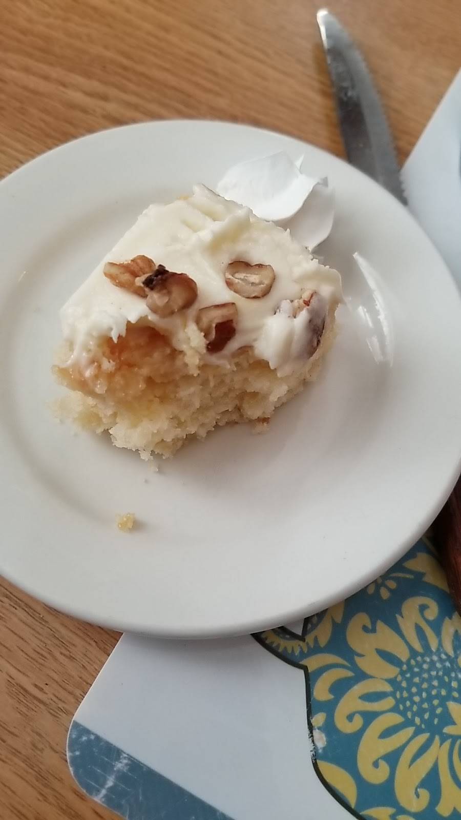 Drake House Restaurant | restaurant | 511 N Howard Ave, Landrum, SC 29356, USA | 8644572533 OR +1 864-457-2533