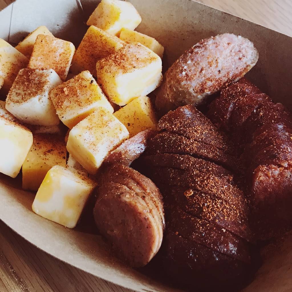 Cockeye BBQ | restaurant | 1805 Parkman Rd NW, Warren, OH 44485, USA | 3303694227 OR +1 330-369-4227