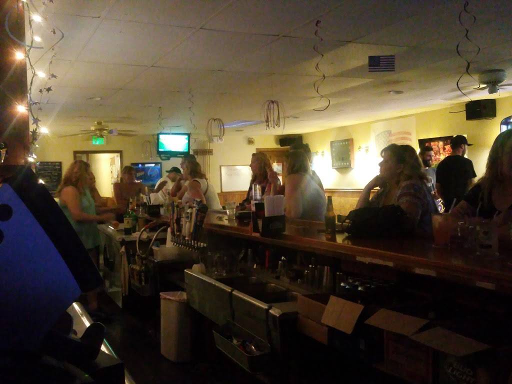 Cosmos Restaurant | restaurant | 7 W Main St, Honeoye Falls, NY 14472, USA | 5856243915 OR +1 585-624-3915