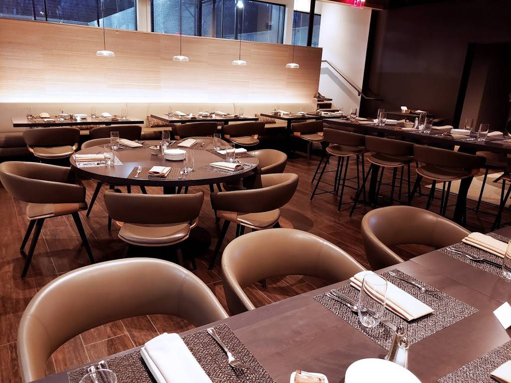 The Birchwood Club | restaurant | 1174 Park Ave W, Highland Park, IL 60035, USA | 8478312040 OR +1 847-831-2040