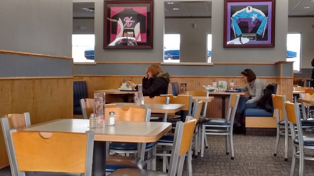 Culvers | restaurant | 2600 N Grandview Blvd, Waukesha, WI 53188, USA | 2625219339 OR +1 262-521-9339