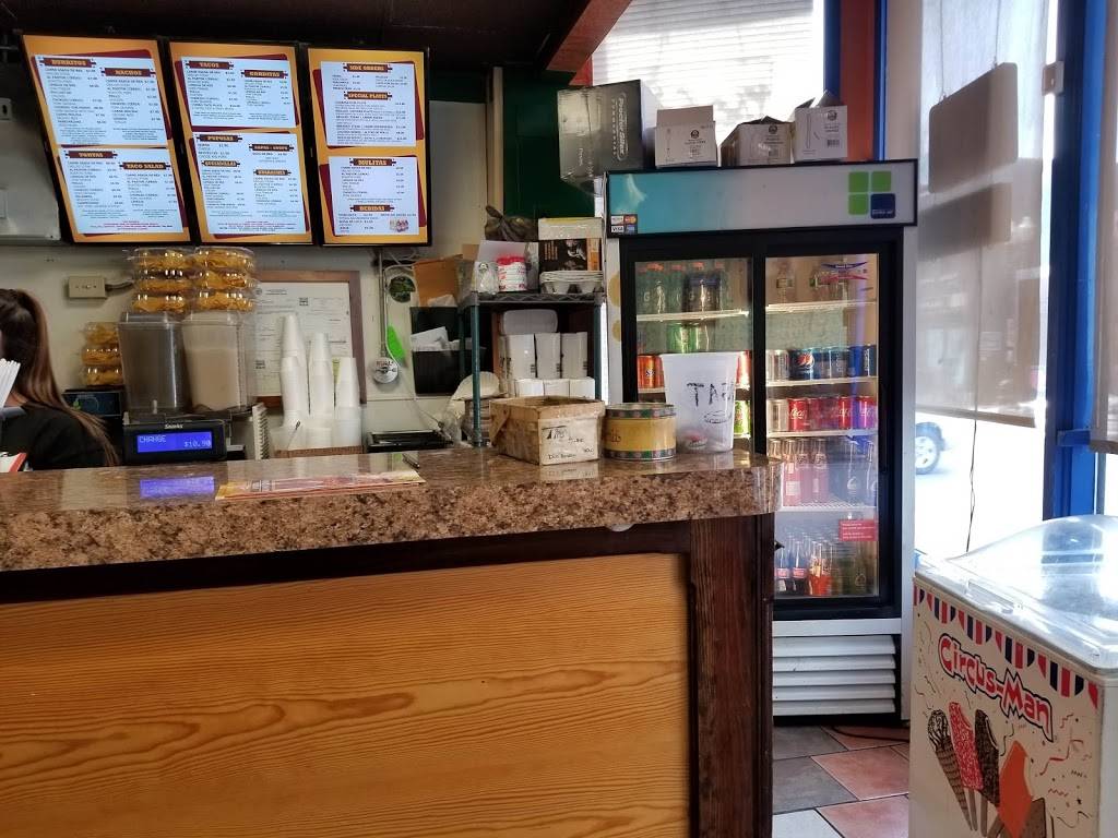 Tacos Lupita | restaurant | 129 Munroe St, Lynn, MA 01901, USA | 7815936437 OR +1 781-593-6437