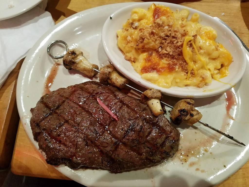 Branns Steakhouse & Grille | restaurant | 5510 Harvey St, Muskegon, MI 49444, USA | 2317981399 OR +1 231-798-1399