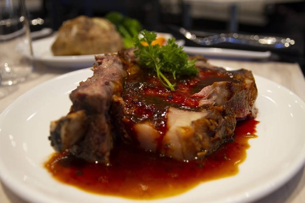 Terrys Cut Steakhouse | restaurant | 300c Fourth Ave Unit #9, St. Catharines, ON L2S 0E6, Canada | 9057041618 OR +1 905-704-1618