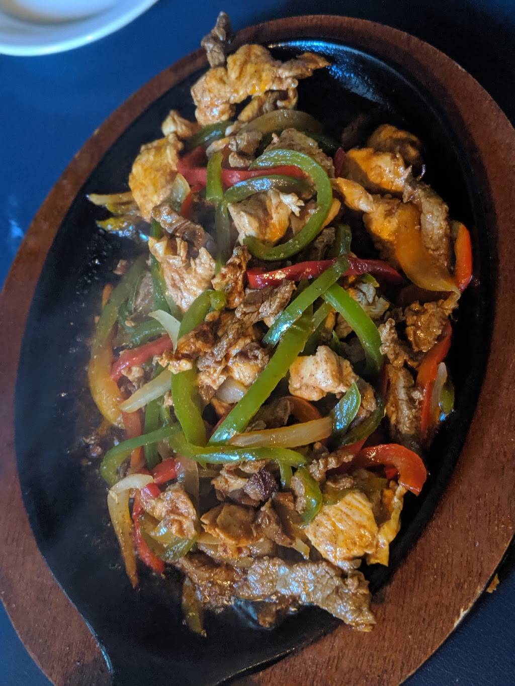 Cantina Captiva | restaurant | 14970 Captiva Dr, Captiva, FL 33924, USA | 2394720248 OR +1 239-472-0248