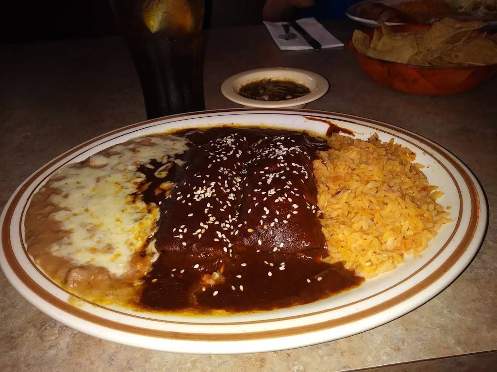 Los Panchos | restaurant | 2309 Brundage Ln, Bakersfield, CA 93304, USA | 6617481790 OR +1 661-748-1790