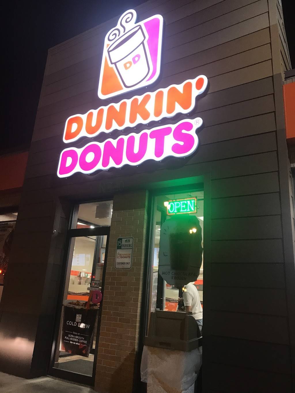 Dunkin Donuts | cafe | 5602 N Clark St, Chicago, IL 60660, USA | 8722419060 OR +1 872-241-9060