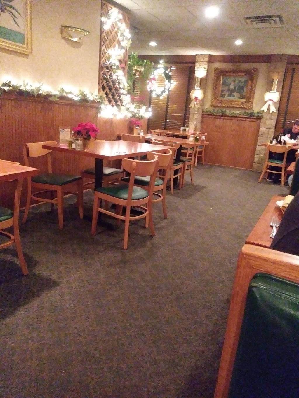 Fratellis Italian Restaurant | restaurant | 837 Meriden-Waterbury Turnpike, Southington, CT 06489, USA | 8606288168 OR +1 860-628-8168