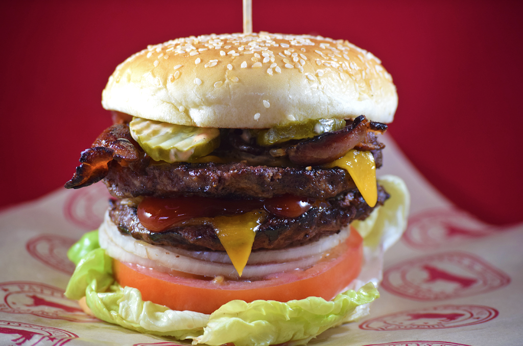 Pattys & Buns | restaurant | 2852 Mountain Blvd, Oakland, CA 94602, USA | 5105315000 OR +1 510-531-5000