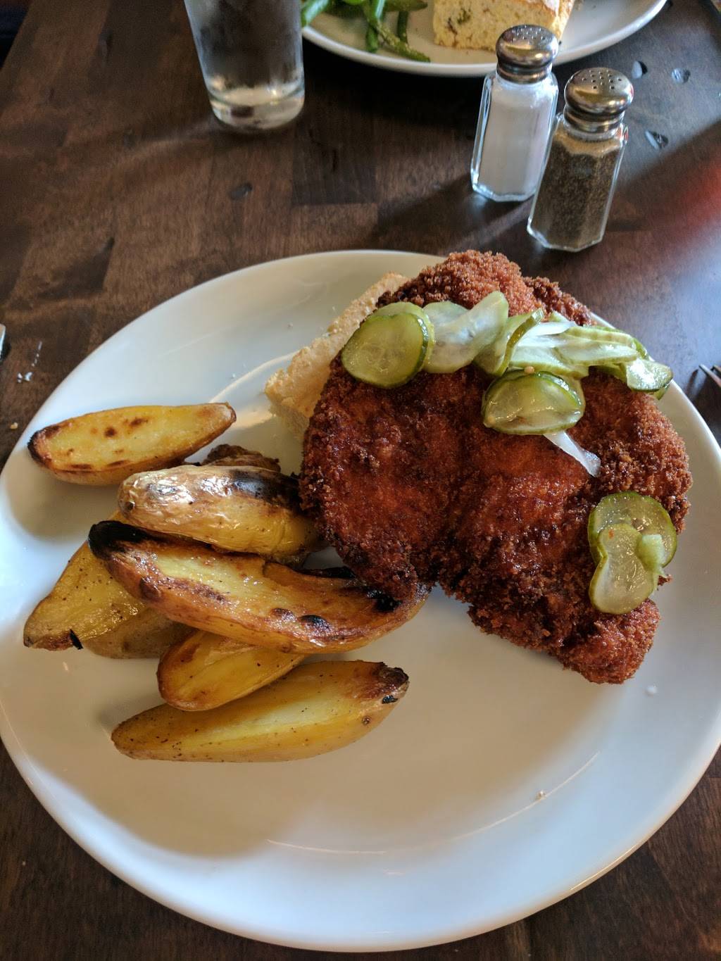 Gracies | restaurant | 1131 Central Ave #102, Middletown, OH 45044, USA | 5139157476 OR +1 513-915-7476