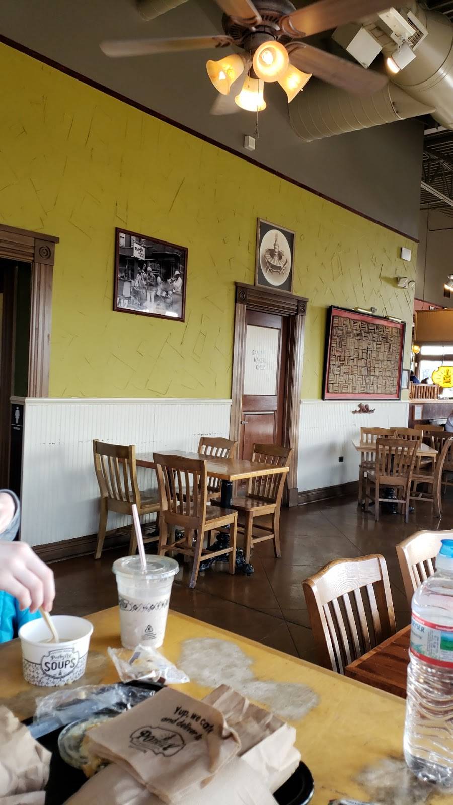 Potbelly Sandwich Shop | restaurant | 10441 Indianapolis Blvd #26A, Highland, IN 46322, USA | 2199229600 OR +1 219-922-9600