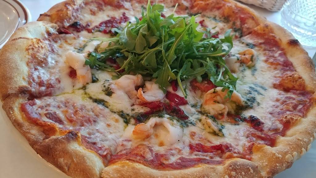 Rossellini`s Italian Restaurant & Lounge Bar | restaurant | 136 S Atlantic Ave, Daytona Beach, FL 32118, USA | 3862538333 OR +1 386-253-8333