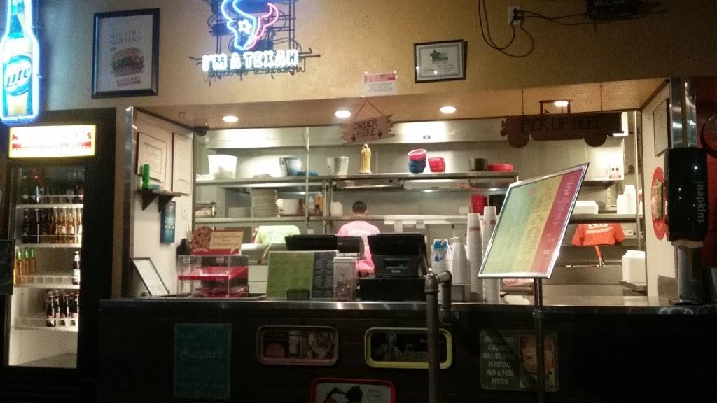 Novrozskys Hamburgers | restaurant | 1170 TX-327, Silsbee, TX 77656, USA | 4093866300 OR +1 409-386-6300