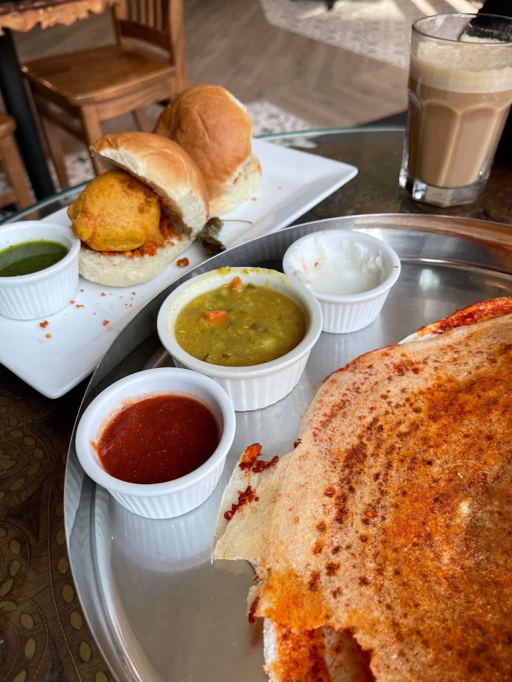 Far Eats Cafe | restaurant | 400 2nd Ave W suite 100, Seattle, WA 98119, USA | 2067081769 OR +1 206-708-1769