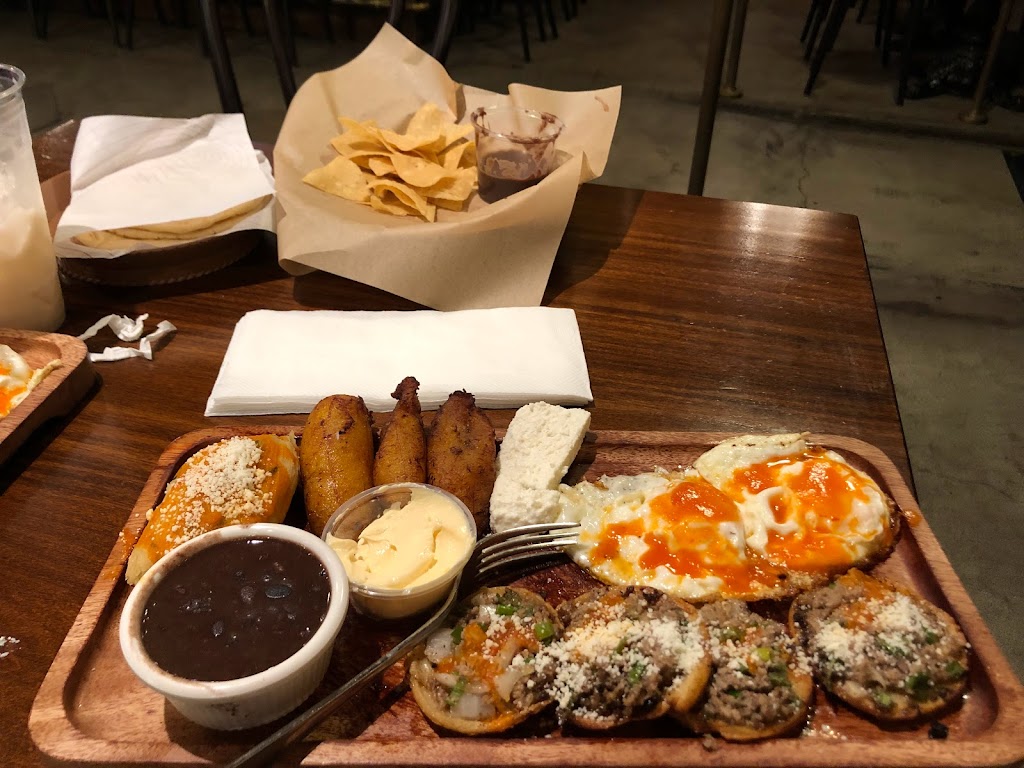 La Casa De Las Garnachas & Beer | restaurant | 1661 Colorado Blvd, Los Angeles, CA 90041, USA | 3234746716 OR +1 323-474-6716