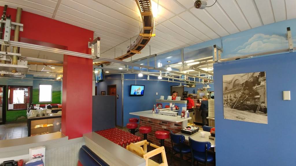 Fritzs | restaurant | 13803 W 63rd St, Shawnee, KS 66216, USA | 9133751000 OR +1 913-375-1000