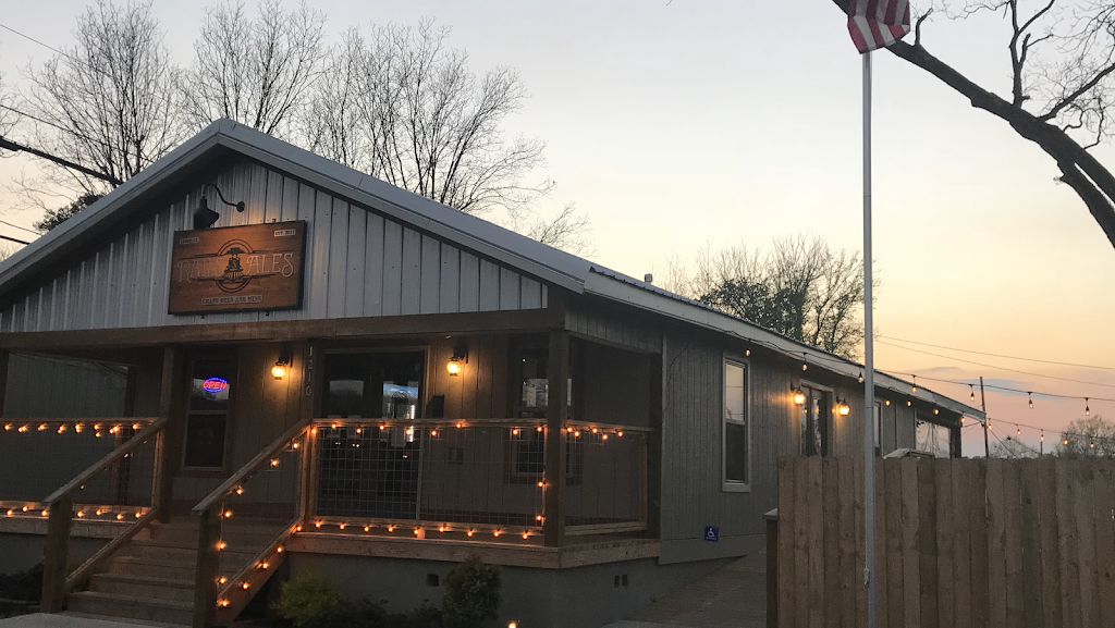 Rails & Ales | restaurant | 1210 6th St #2145, Leeds, AL 35094, USA | 2053520365 OR +1 205-352-0365