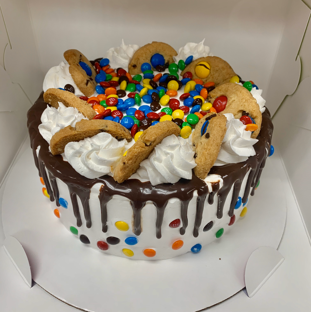 Menchies Frozen Yogurt | bakery | 1610 Millenia Ave #104, Chula Vista, CA 91915, USA | 6192898763 OR +1 619-289-8763