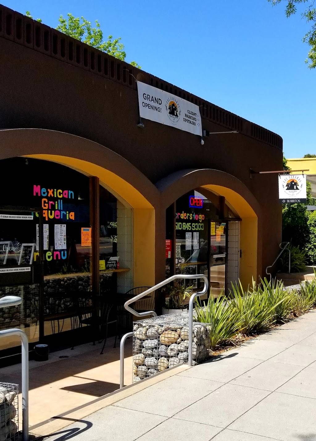 Las Cabañas Mexican Grill & Taqueria | restaurant | 1916 Martin Luther King Jr. Way, Berkeley Way, Berkeley, CA 94704, USA | 5108459303 OR +1 510-845-9303