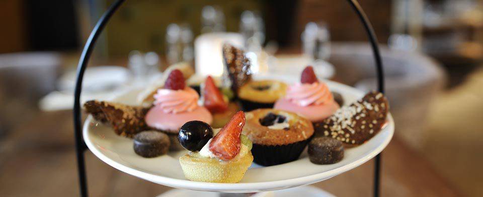 Cobblestone Village Café & Interiors | cafe | 10 N Main St unit b, Waynesville, OH 45068, USA | 5138970021 OR +1 513-897-0021