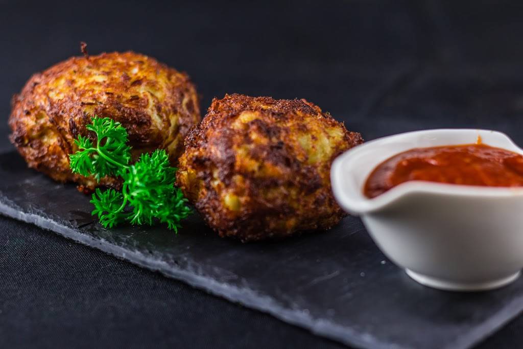 Blue Point Crab House | restaurant | 11412 Reisterstown Rd, Owings Mills, MD 21117, USA | 4103638444 OR +1 410-363-8444