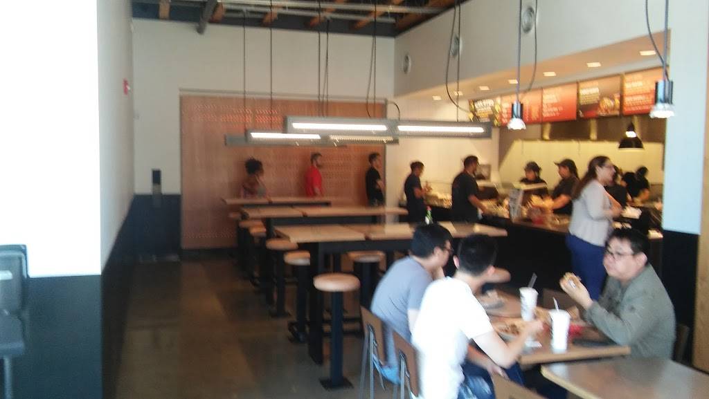 Chipotle Mexican Grill | restaurant | 15754 Paramount Blvd A, Paramount, CA 90723, USA | 5622202606 OR +1 562-220-2606