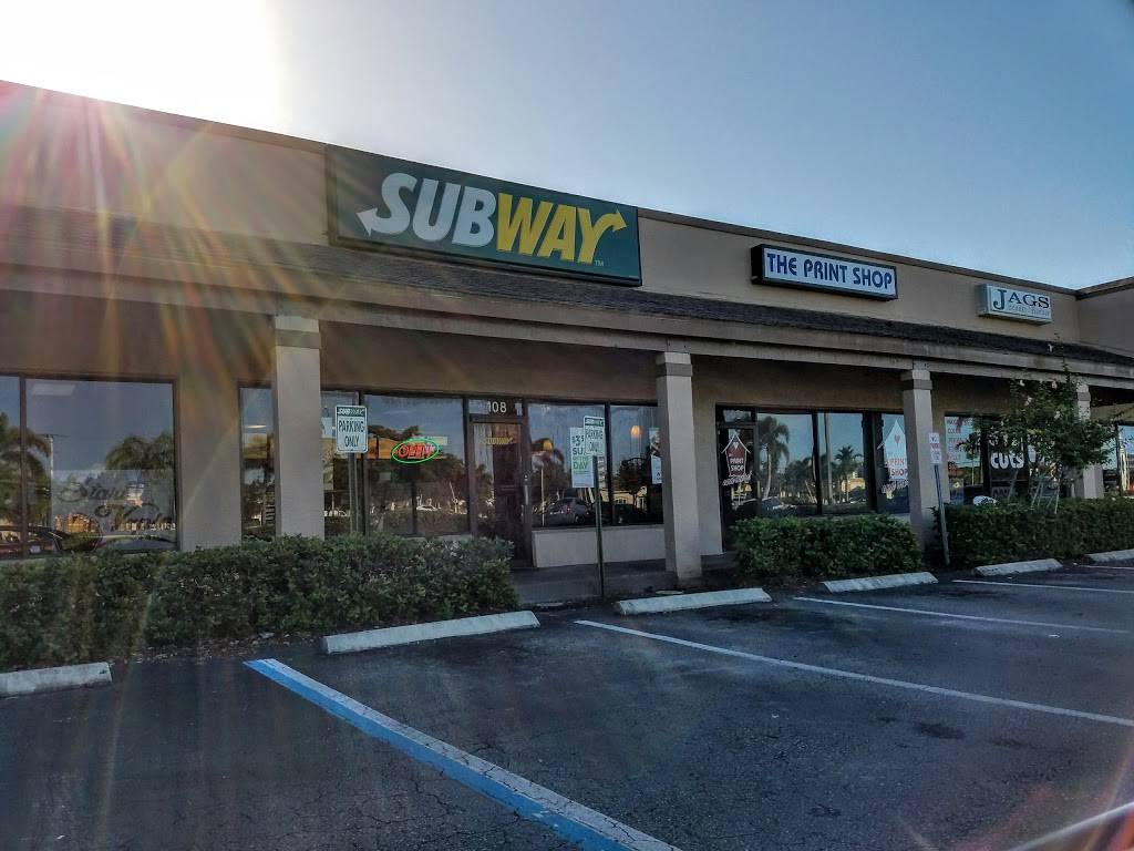 Subway | restaurant | 13800 N Tamiami Trail, Suite 108, Kerr Plaza Shopping Center, Naples, FL 34110, USA | 2395967827 OR +1 239-596-7827